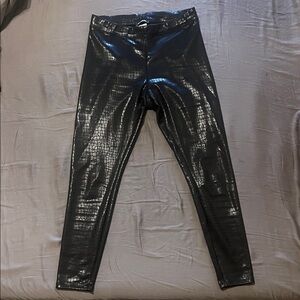 Express Black Shiny Leggings